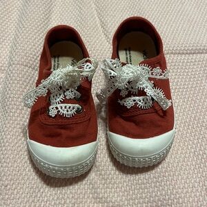 Victoria Toddler Shoes Size 23